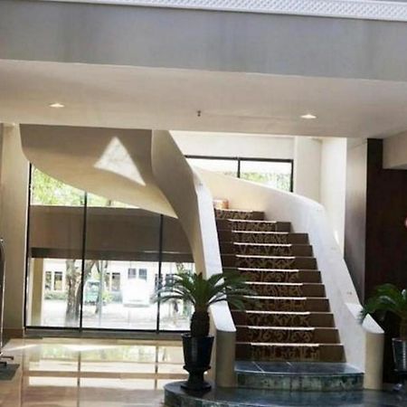 Kyriad Bumiminang Hotel Padang  Buitenkant foto