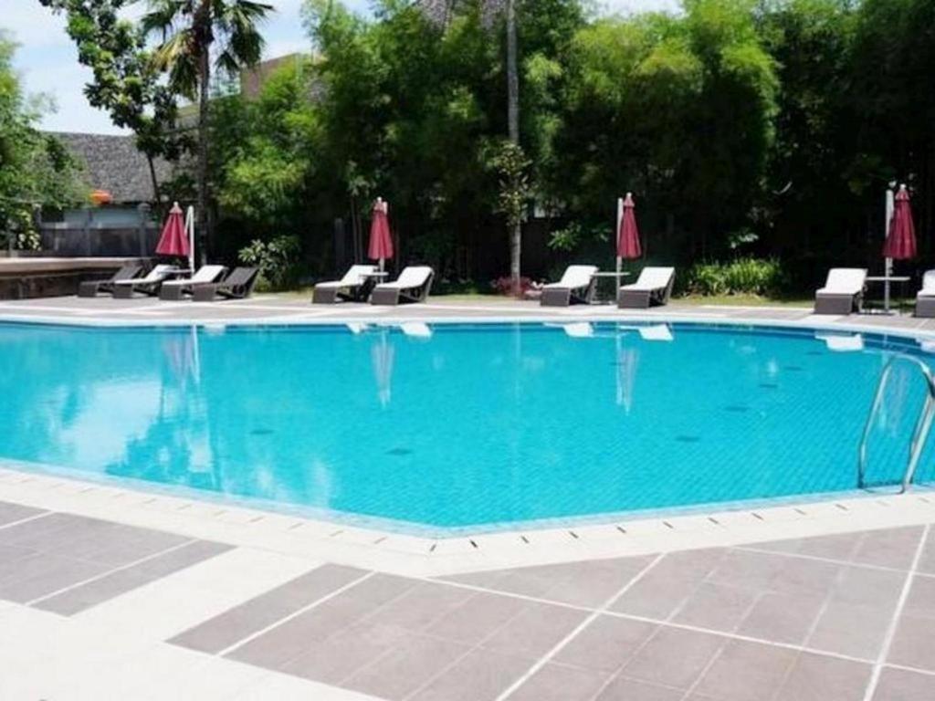 Kyriad Bumiminang Hotel Padang  Buitenkant foto