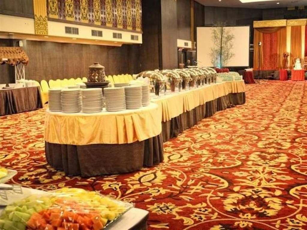 Kyriad Bumiminang Hotel Padang  Faciliteiten foto